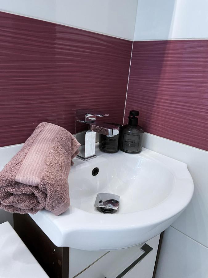 Comfort Apartment 2 Rooms 65M2 Varšava Exteriér fotografie